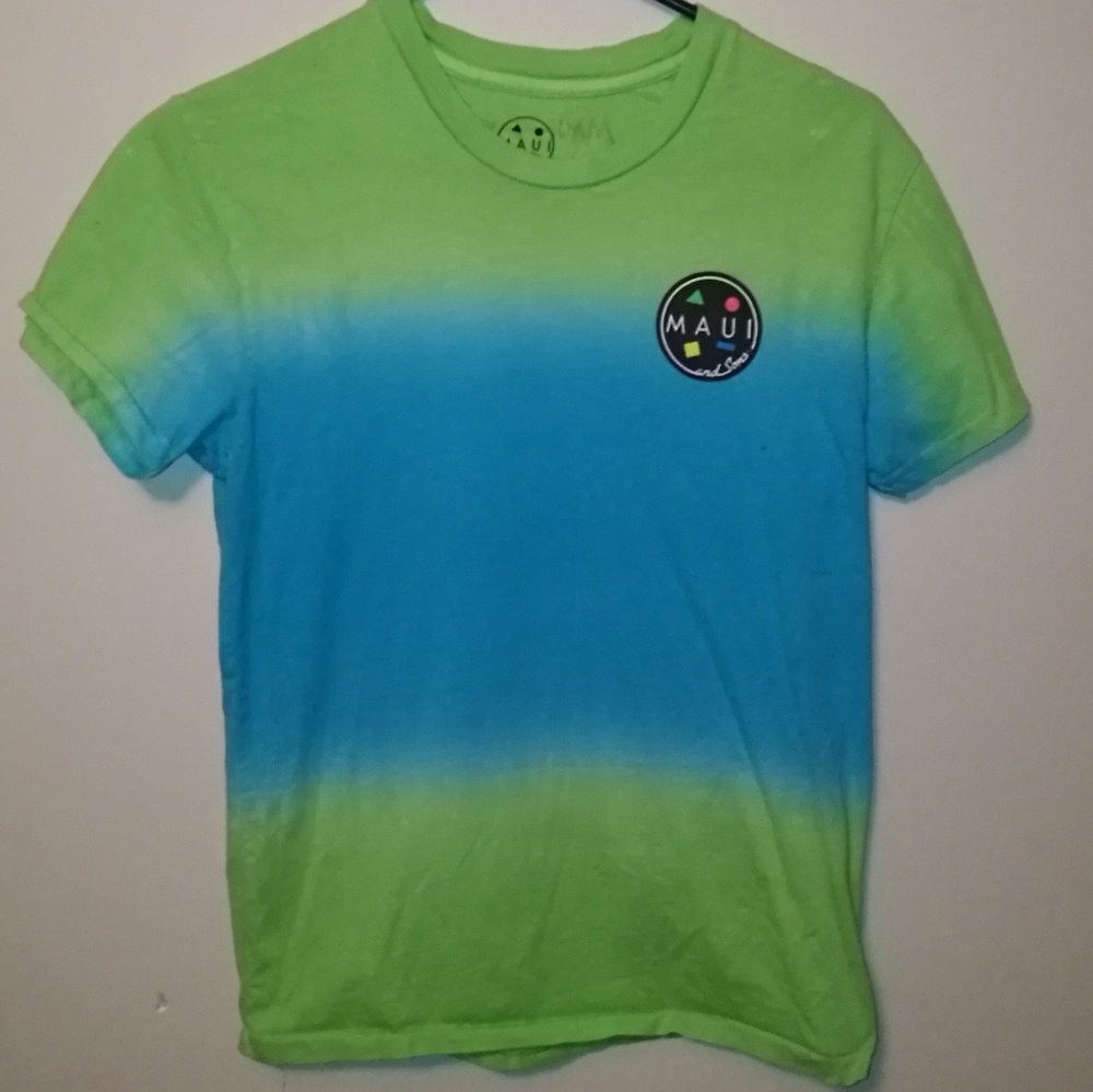 Maui & Sons tee